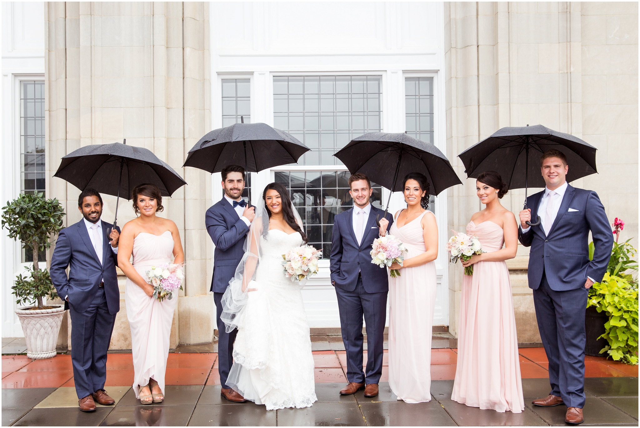 Hotel -Macdonald- Wedding- Photos-Raining