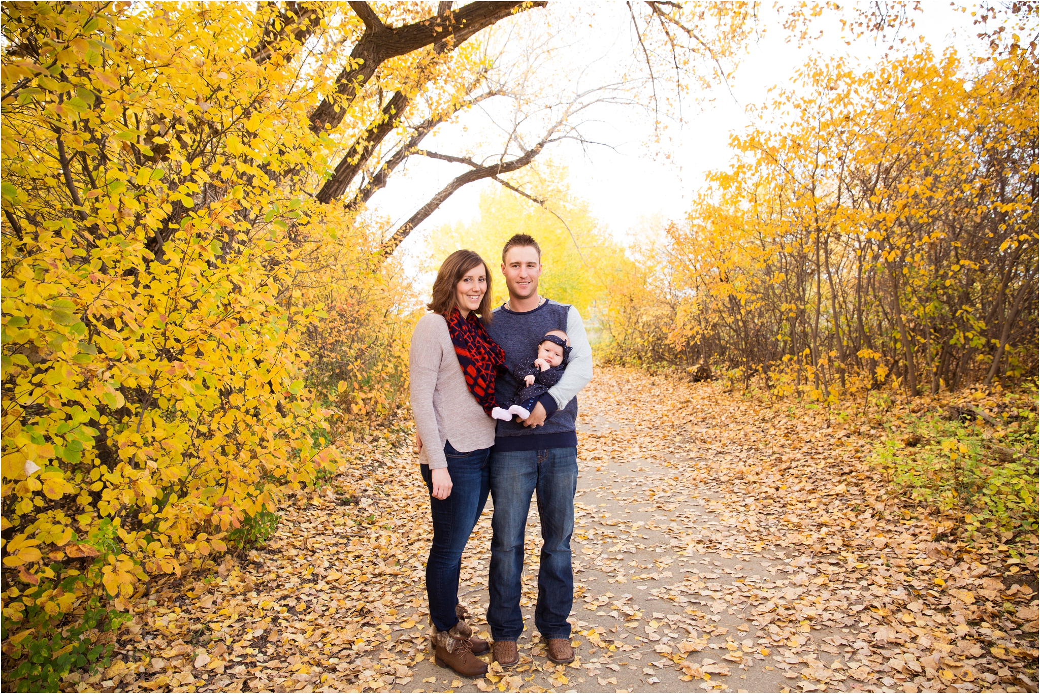 Edmonton Family Photographer |Medicine Hat Fall Family Portraits|