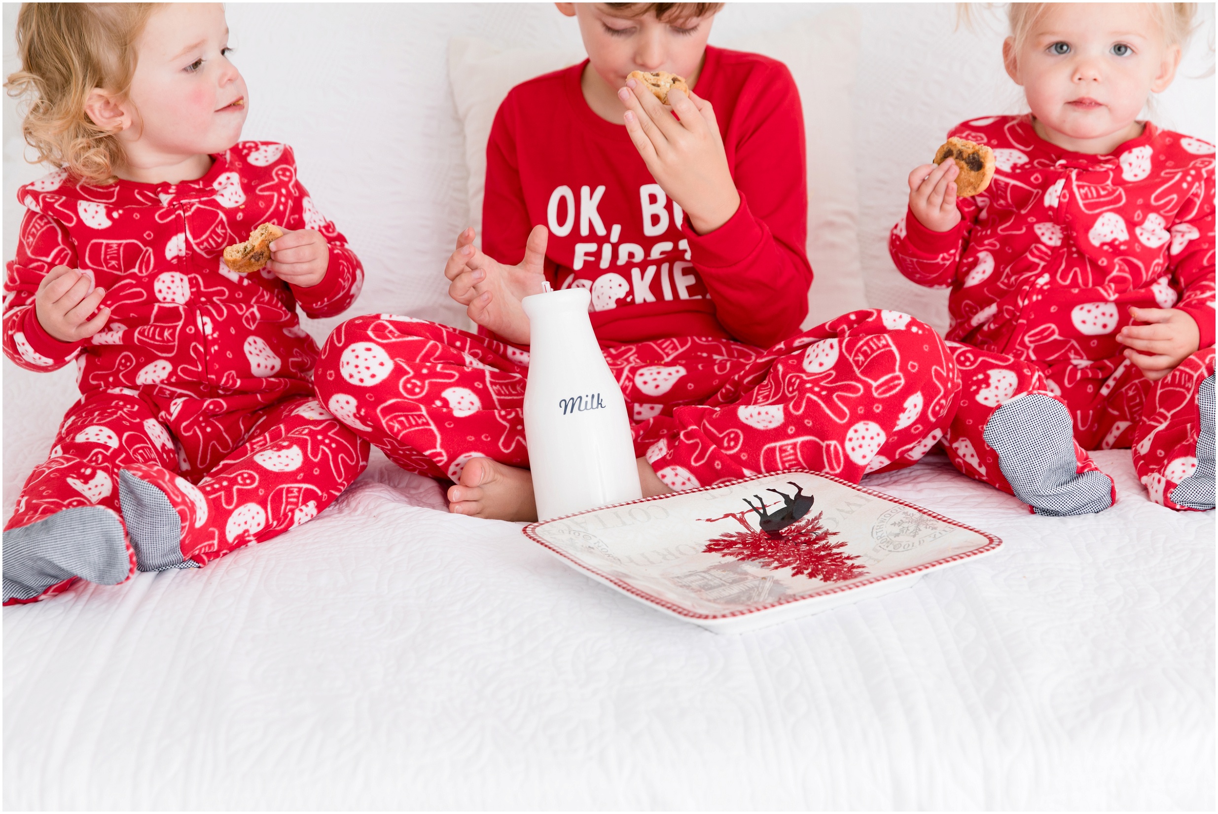 Edmonton Christmas Mini Sessions, nc photography, edmonton family photographer, christmas mini sessions, edmonton family photographer, yeg photographer, st albert photographer, christmas mini photos edmonton, matching pjs, family matching pajamas