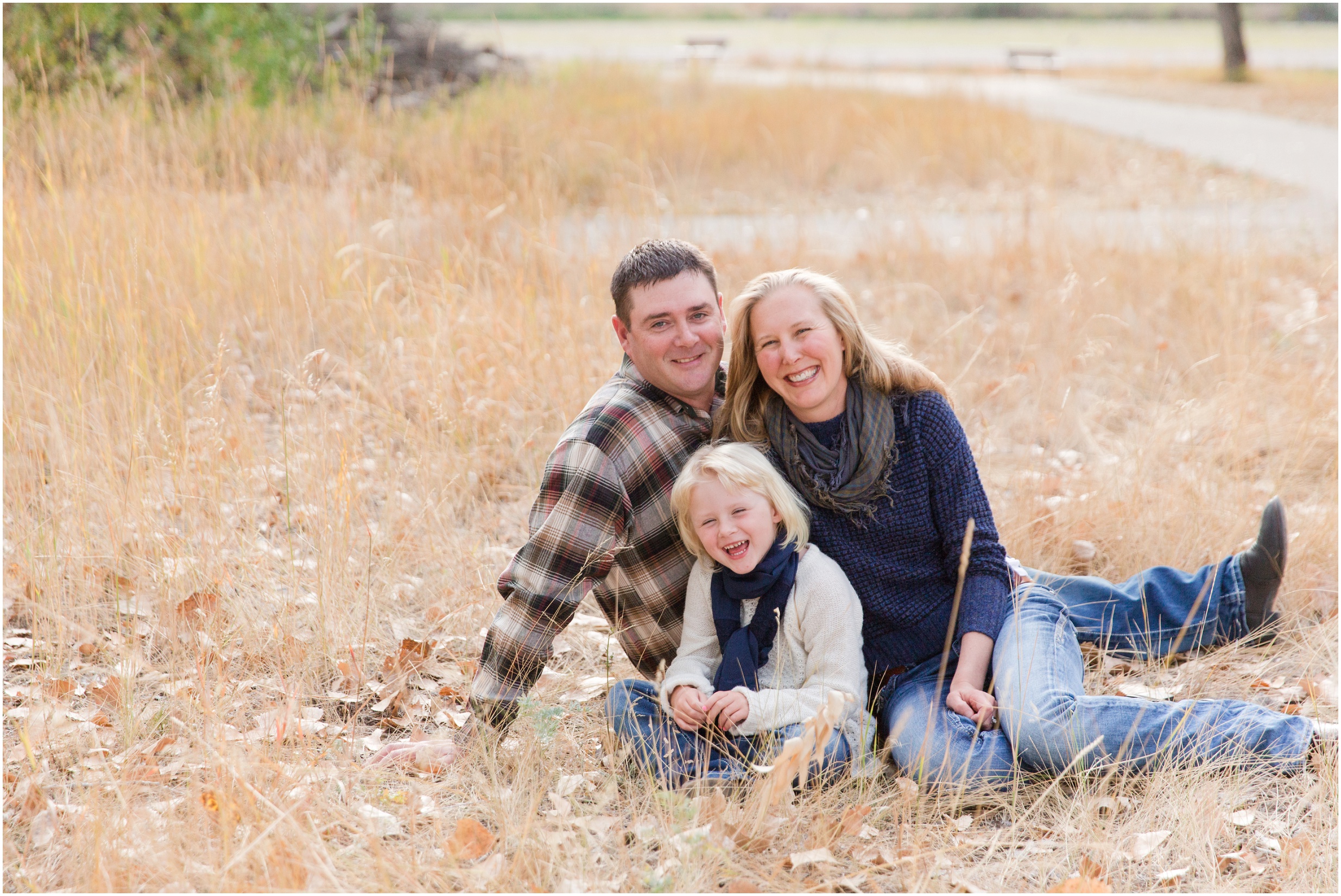 medicine hat fall family photos, edmonton family photographer, nc photography, what to wear for family photos