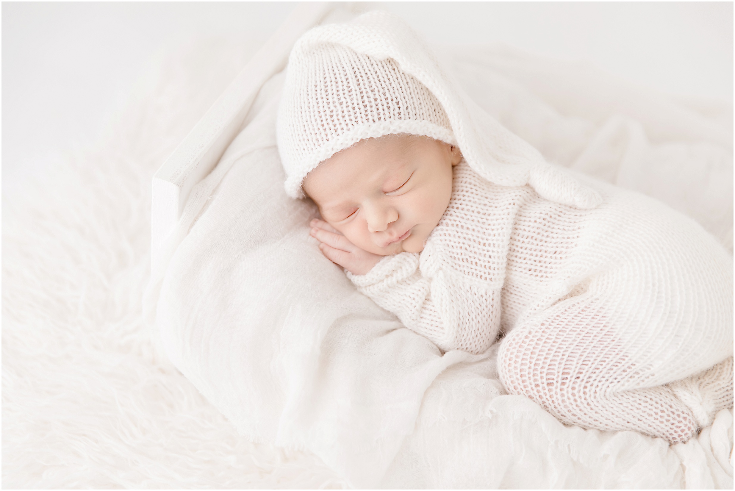newborn photos, edmonton newborn photographer, nc photography, yeg photographer, edmonton maternity photographer