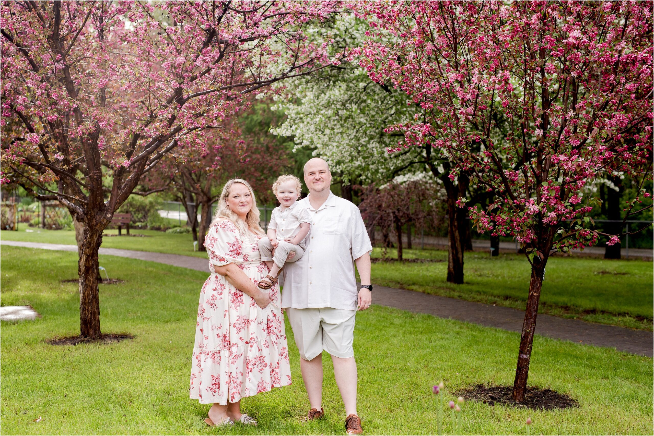 edmonton maternity photos, edmonton maternity photographer, edmonton newborn photography, nc photography, blossom photos edmonton, st albert maternity photos