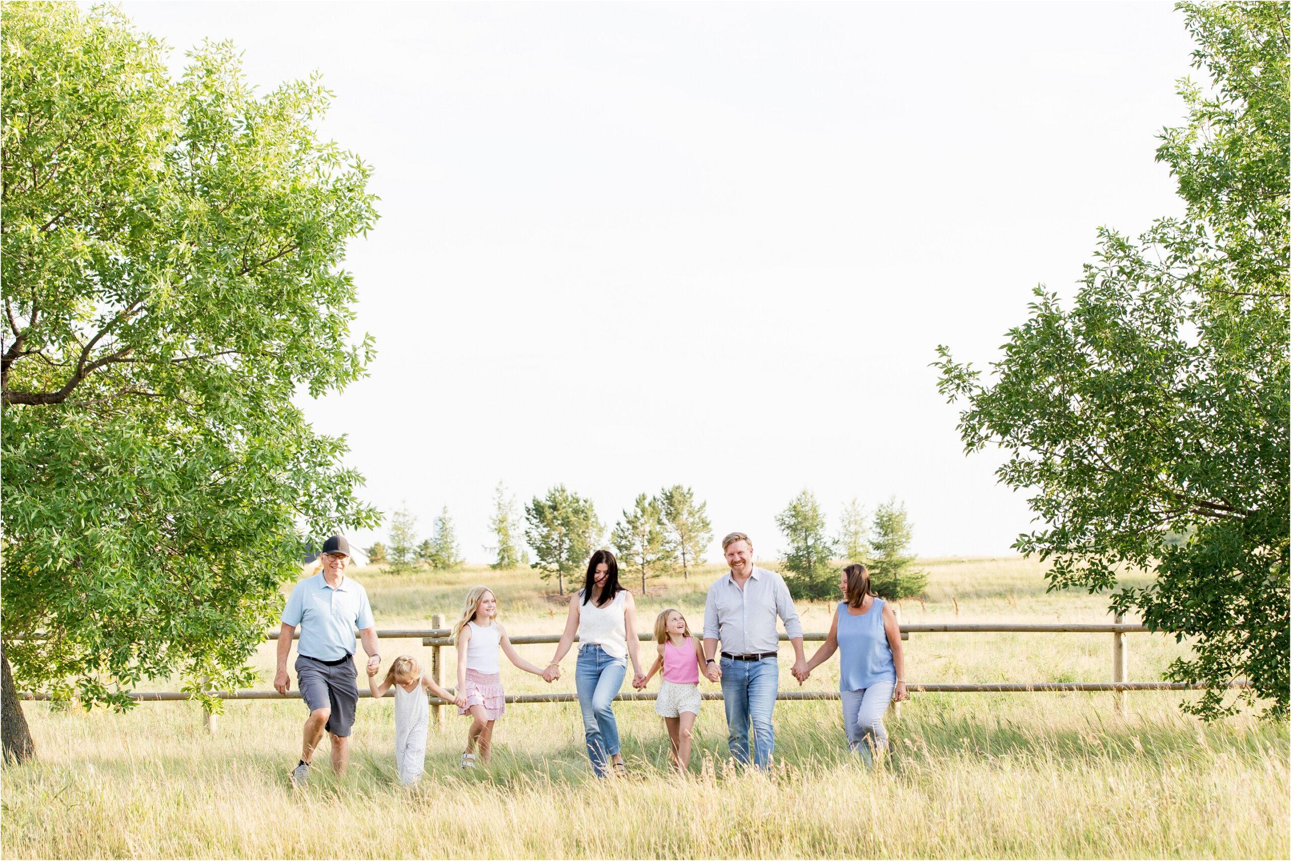 edmonton family photographer, family photos edmonton alberta, st albert family photographer, edmonton newborn photographer, nc photography, outdoor family photos